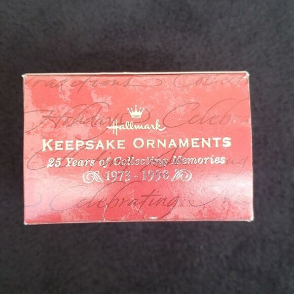 Vintage 1998 Hallmark Keepsake Ornament "Guardian Friend" - Picture 6 of 12